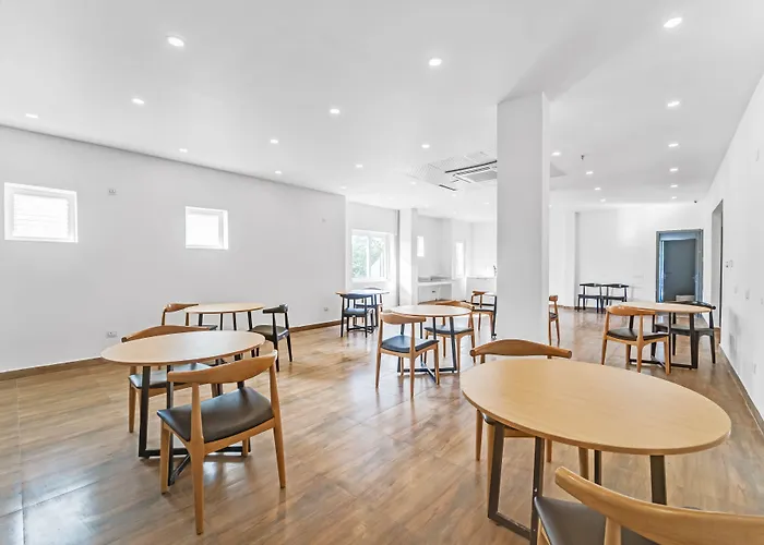 Rohaan Inn - Upar Hotels Ashok Nagar Chennai